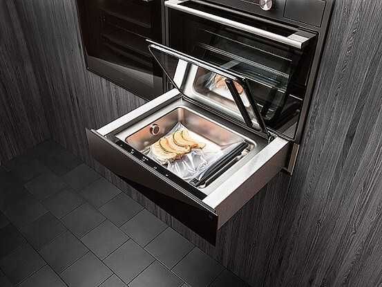 Вакуумний пакувальник Miele EVS 7010 OBSW
