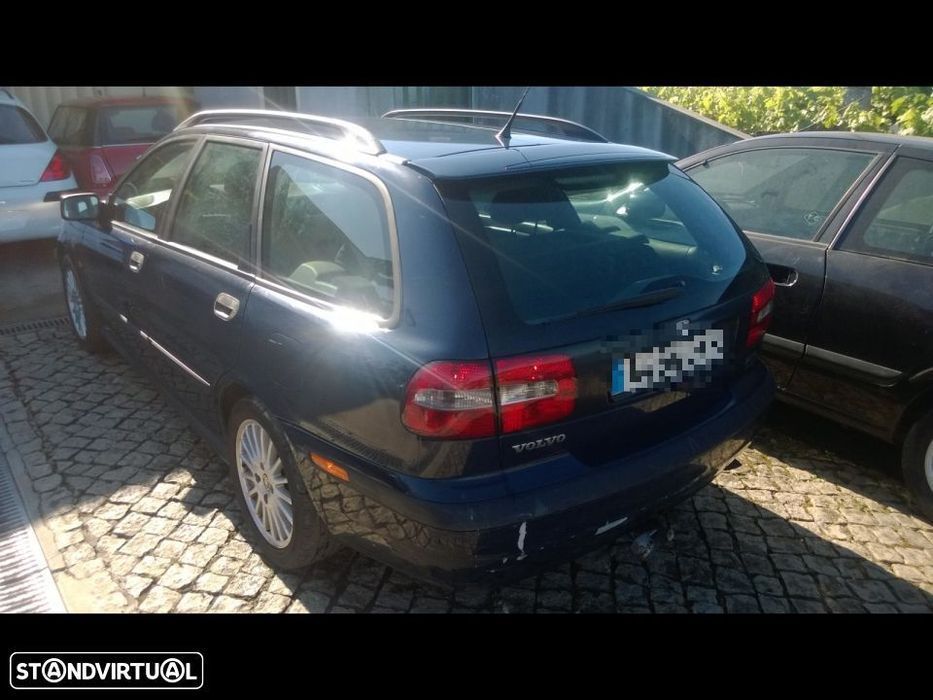 Volvo V40 2004 para peças