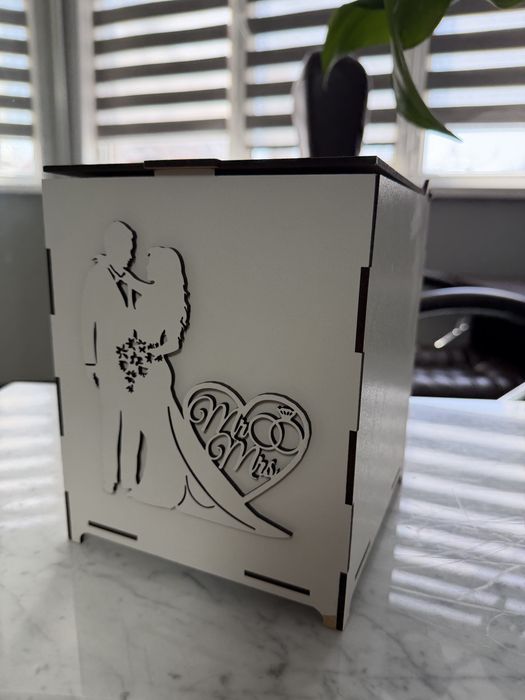 Коробка для грошей)