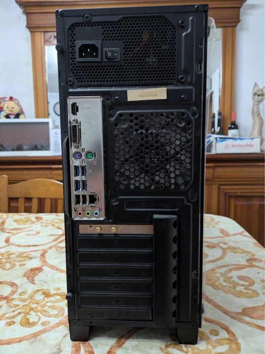 Pc gamer neon-x ryzen 5