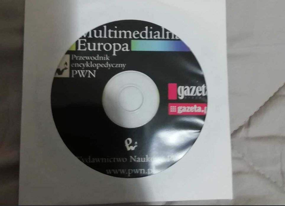 Zestaw 3 CD. Stan płyt: bardzo dobry