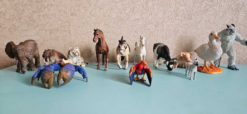 Колекційні фігурки звірів Schleich