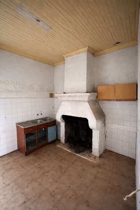 Casa em Pedra / Reabilitaçao / 390m2
