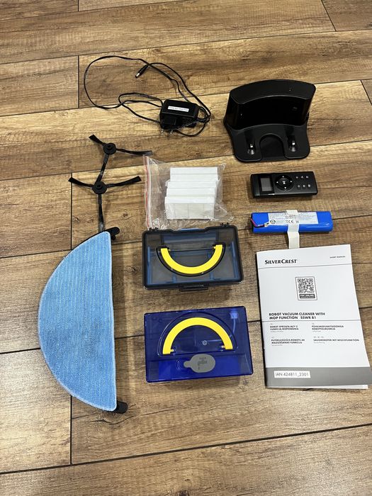 Robot sprzatajacy mopujacy jak nowy duzo dodatkow