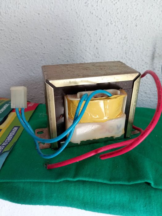 Transformadores 220v - ?