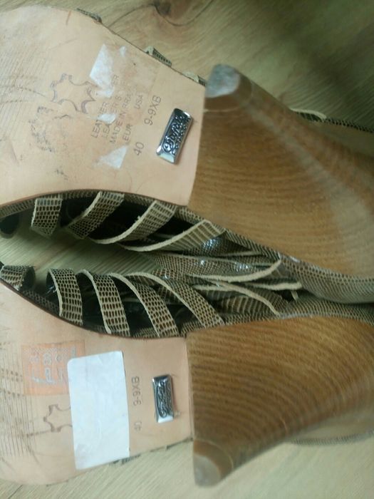 Buty sandały skórzane Buffaulo r.40