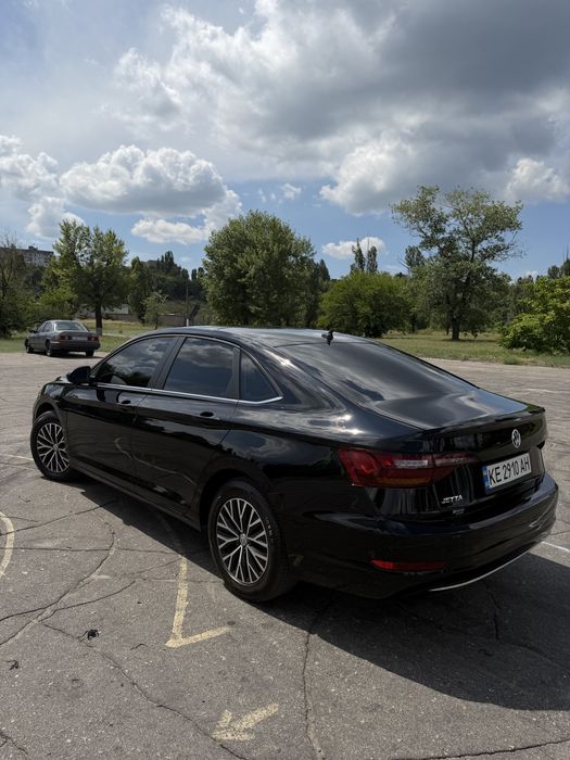 Volkswagen jetta 2019