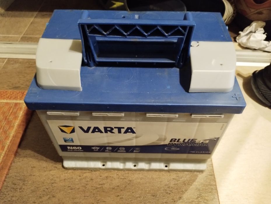 Акумулятор VARTA EFB 60Ah