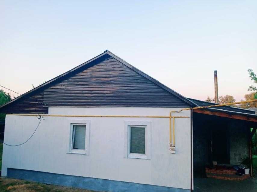 Продаю уютный дом современной постройки в центре г. Мерефа