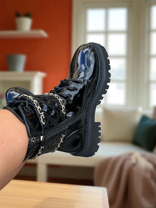 40 Sklep Nowe botki damskie lakierowane trapery SE227-1