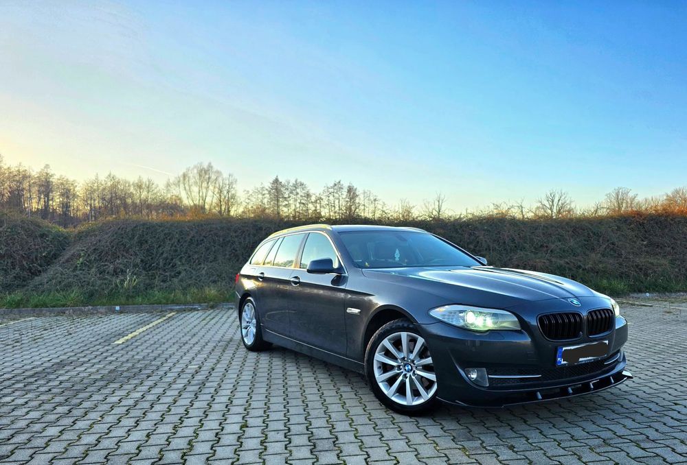 BMW Seria 5 Piękne prywatne BMW F11 520D 2011 rok manual 2 właściciel w kraju.