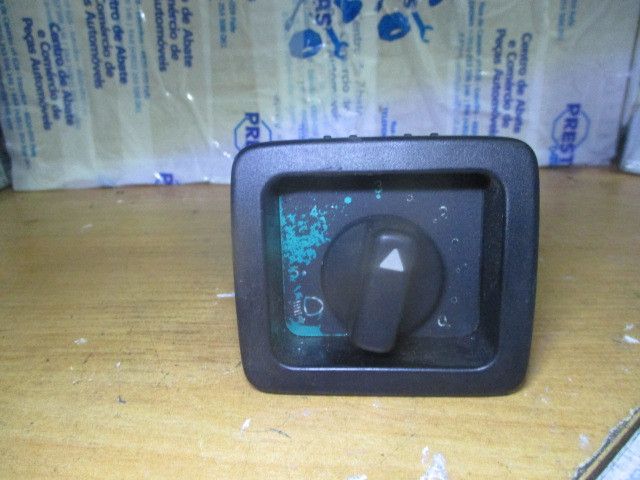 Botão / interruptor de luzes FORD Escort 86 (IV) Express (AVF)