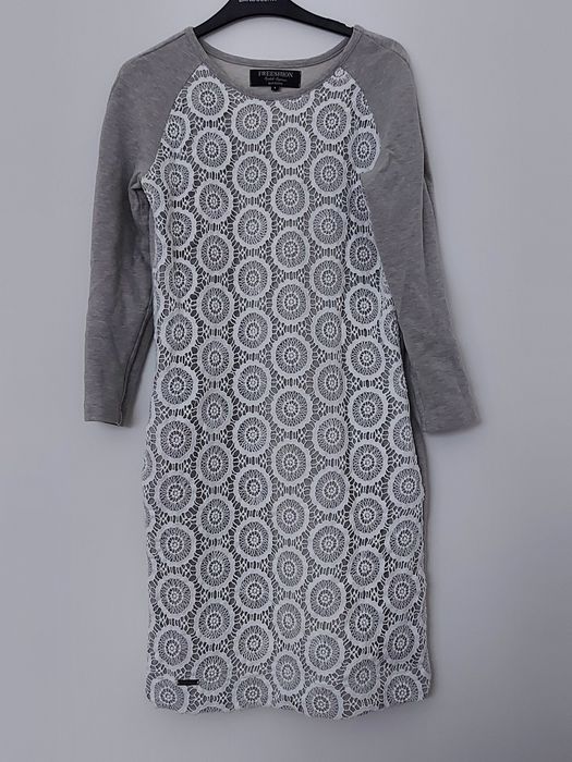 Sukienka damska dresowa z koronką roz. S