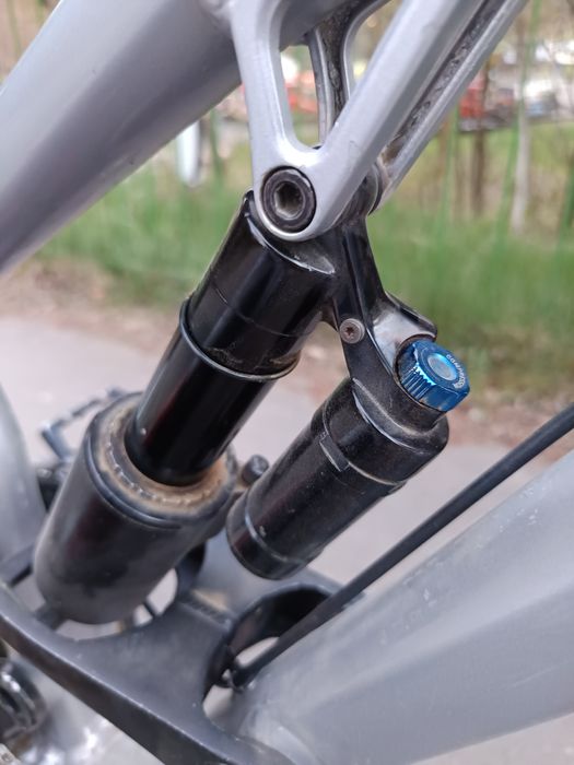 Damper rock shox vivid 240x75