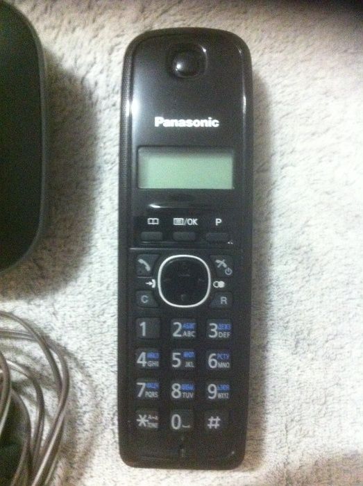 Телефон/радиотелефон Panasonik KX-TG1611UA.