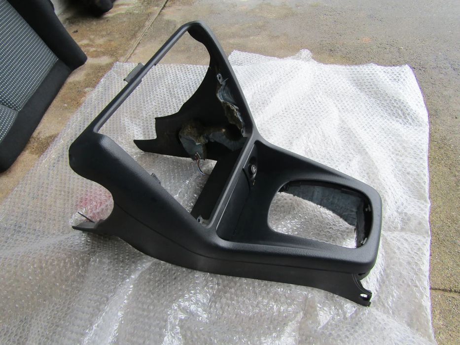 Consola Audi A4 B5 ano 1995 ate 1998 (ver descrição e fotos)