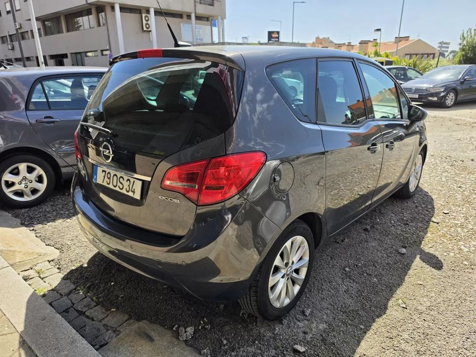 Opel Meriva Cosmo — photo 2