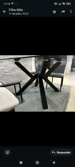 Mesa com Tampo de Vidro