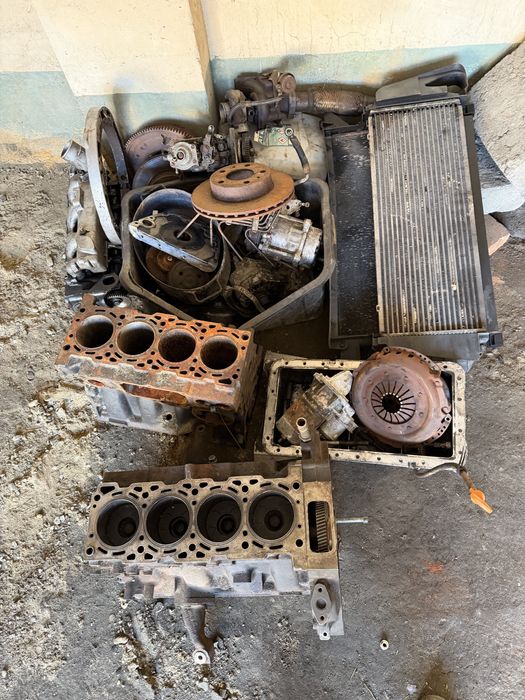 Cześci silnika vw lt 2.8l silnik głowica 2.8