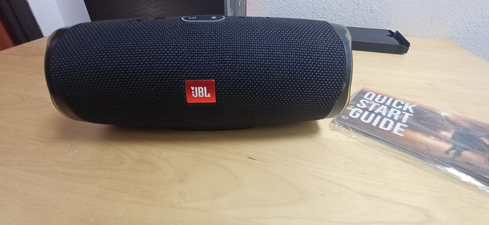 JBL Charge 4 com Caixa Original