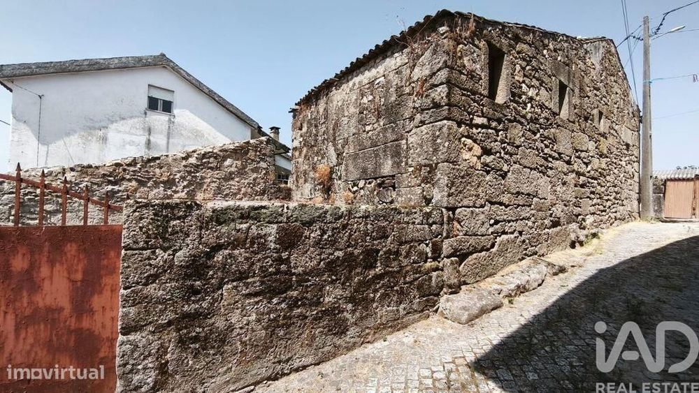 Casa / Villa em Seixo da Beira de 186,00 m2