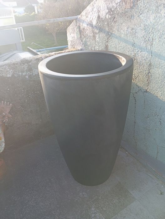 Vaso PVC cor cinza-antracite