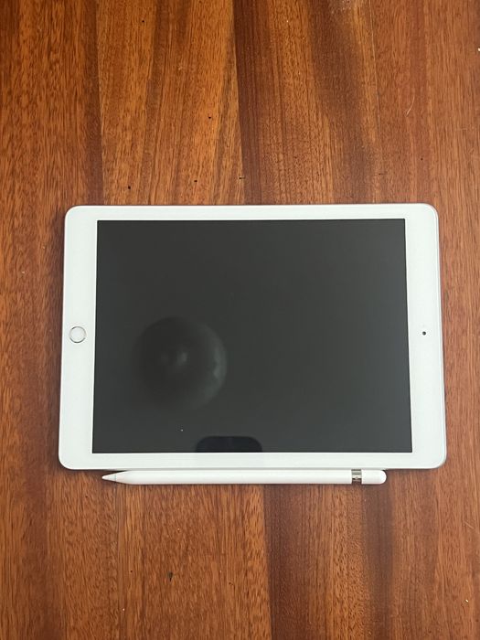 Ipad 8 ( 2020) 10.2’’ | 32gb | cinzento espacial com caneta
