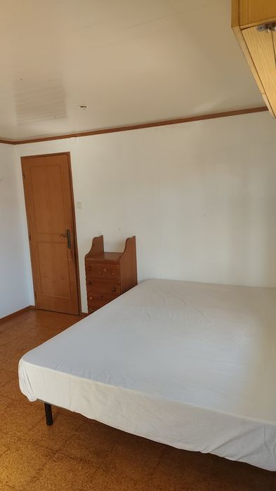 Quarto disponivel, Atenção Ler o anúncio
