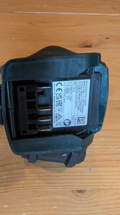 Wiertarko-wkrętarka Metabo BS 14.4 komplet 2x Aku, ładowarka