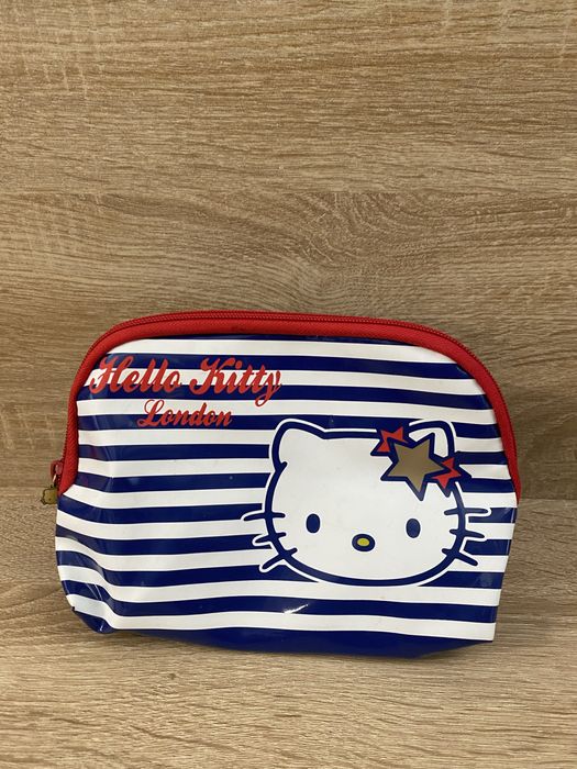 Kosmetyczka hello kitty