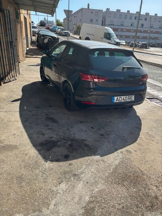 Seat Leon Cupra for sale: complete body shell with documents