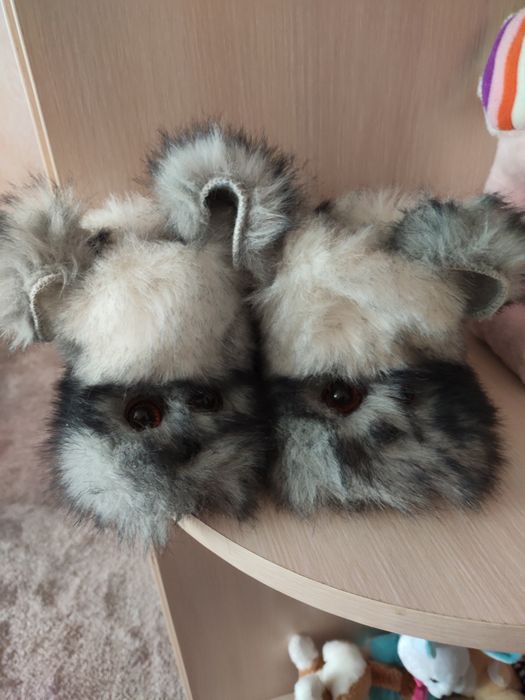 Теплі  дитячі тапочки