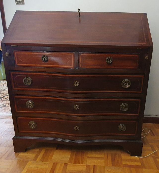 Secretaria madeira maciça