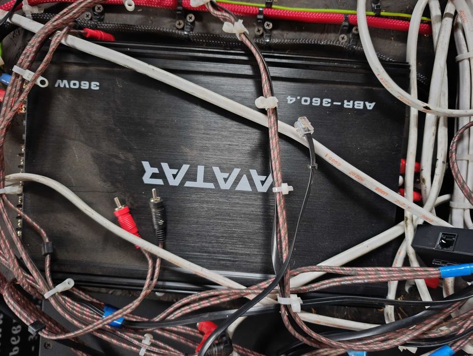 Такого в інтернеті мало! Готова акустика в авто!