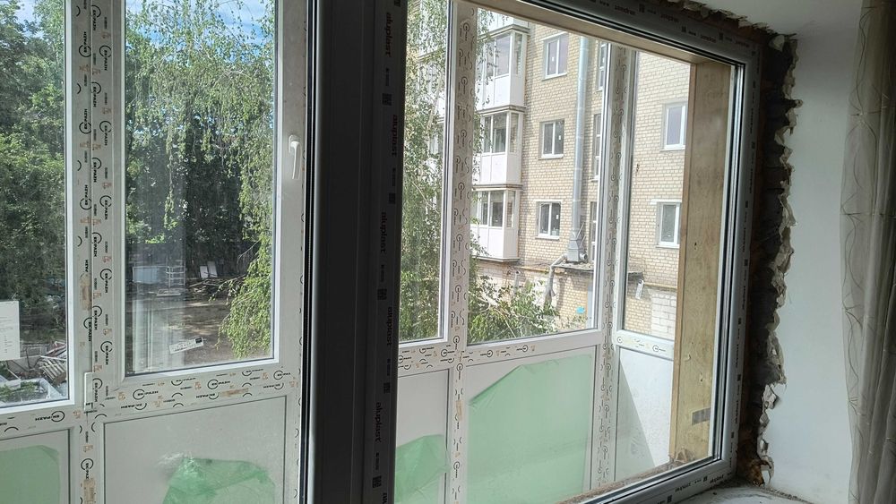Продається 3-кімнатна квартира в м.Ізюм