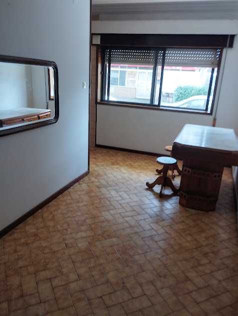 Apartamento T1 no R/Chão com Garagem em Vila do Conde