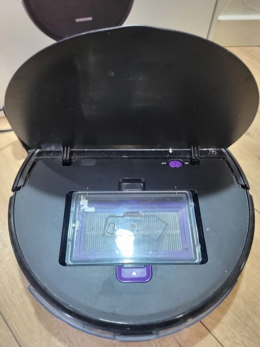 Пилосос Samsung робот