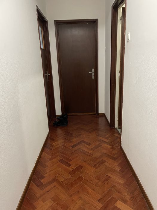 Quarto a 5 min a pé da UA (entrada imediata)