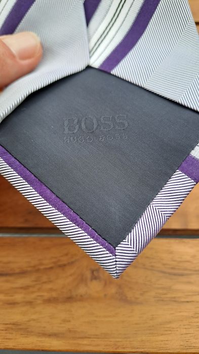 Hugo Boss krawat