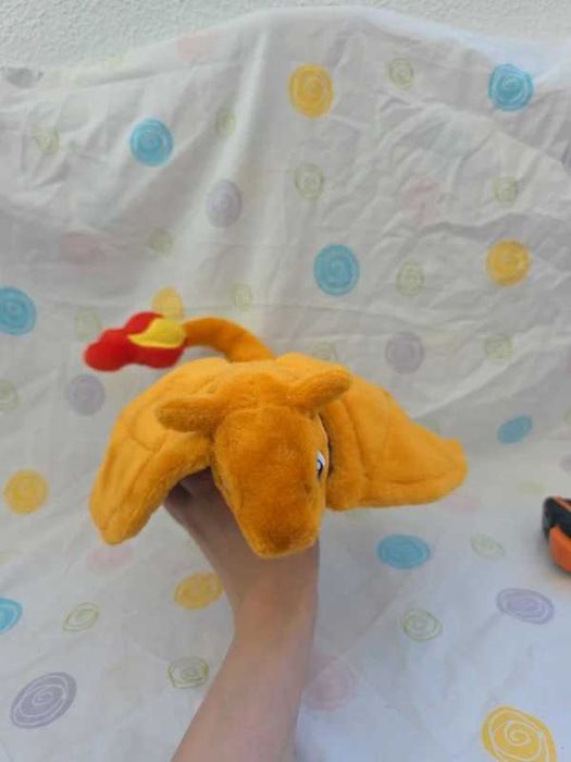 pokémon peluche do pokémon Charizard da takara tomy
