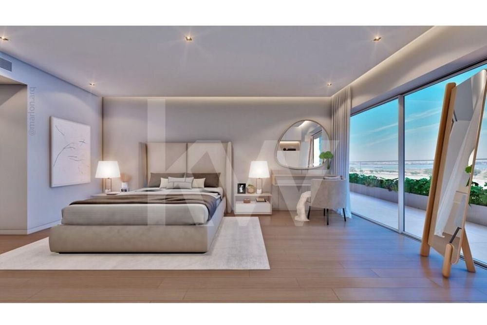 Apartamento T4 com varanda privativa - Empreendimento Flor de Sal