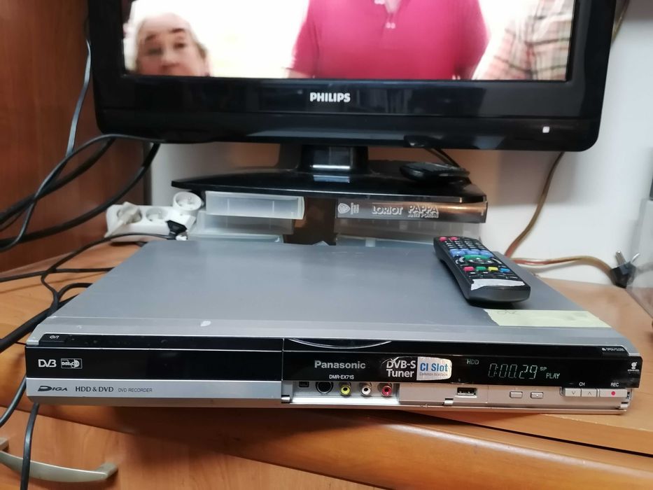 Nagrywarka Panasonic DMR-EX71S HDMI DVD Recorder/HDD160GB Pilot,