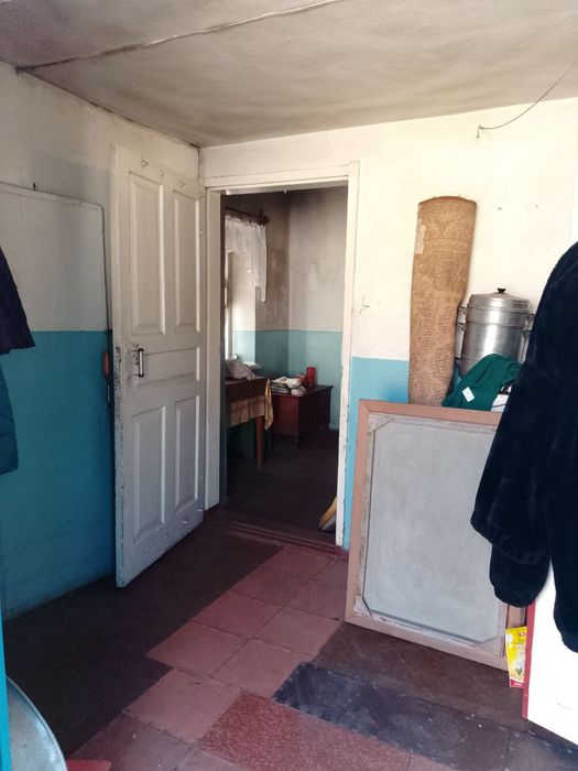 Продам затишний будинок в центрі.  Y.A.