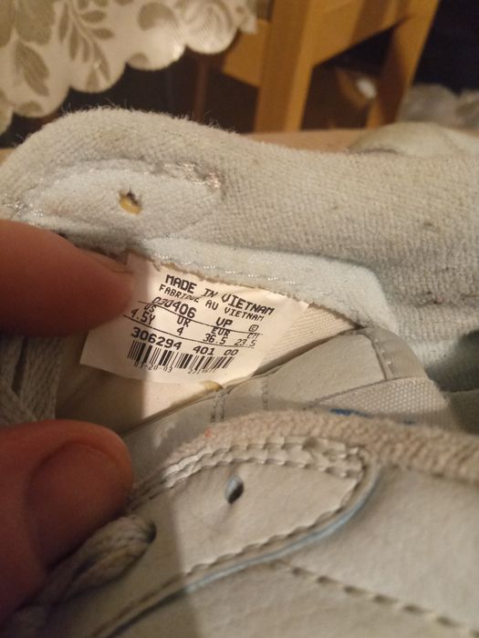 Buty sportowe nike rozmiar 36,5 wkładka 23,5 cm