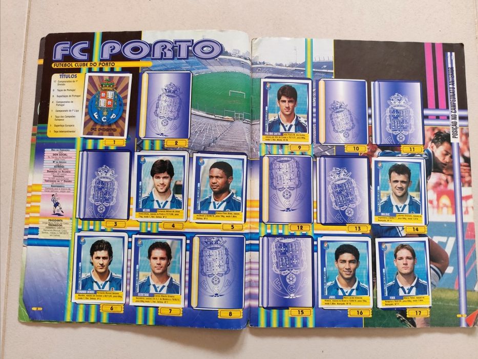 Caderneta de Cromos - Futebol 98/99 (163 Cromos)