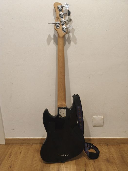 Marcus Miller V7 Alder-5 FL BK 2nd Gen