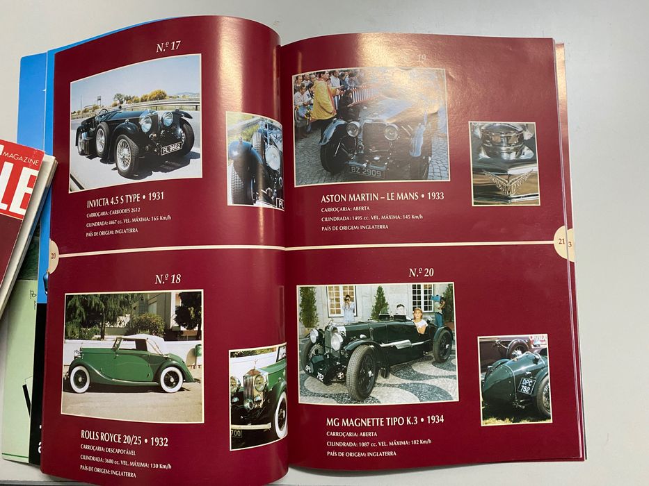 Duas revistas / livros especiais , automóveis.