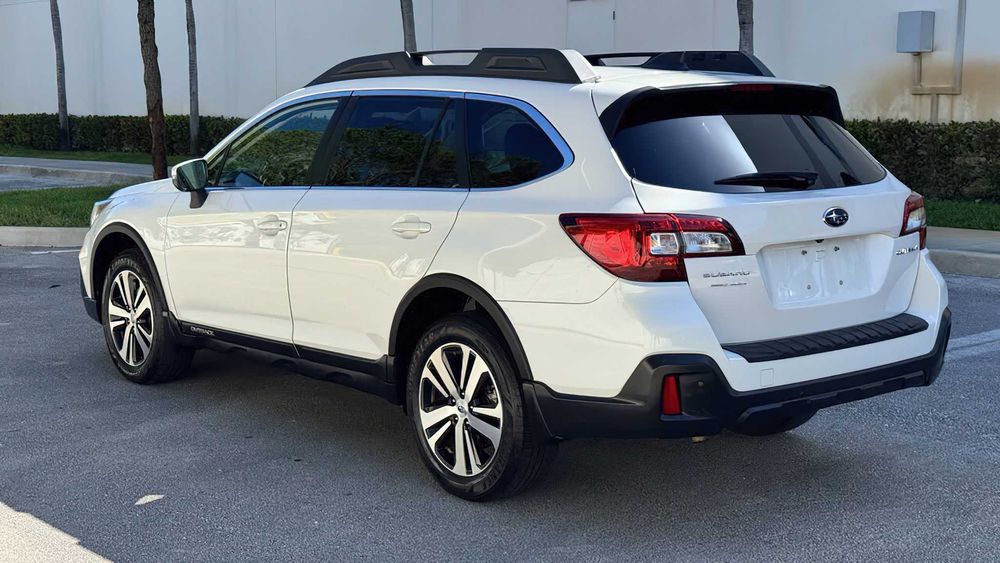 Subaru Outback      2018