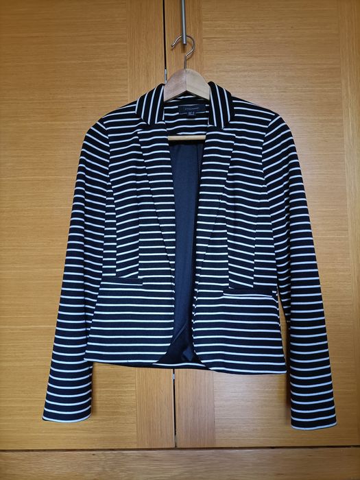 Casaco Blazer Preto c/ Riscas Brancas - Tamanho 36