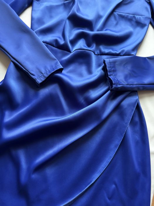 Сукня сатинова синя